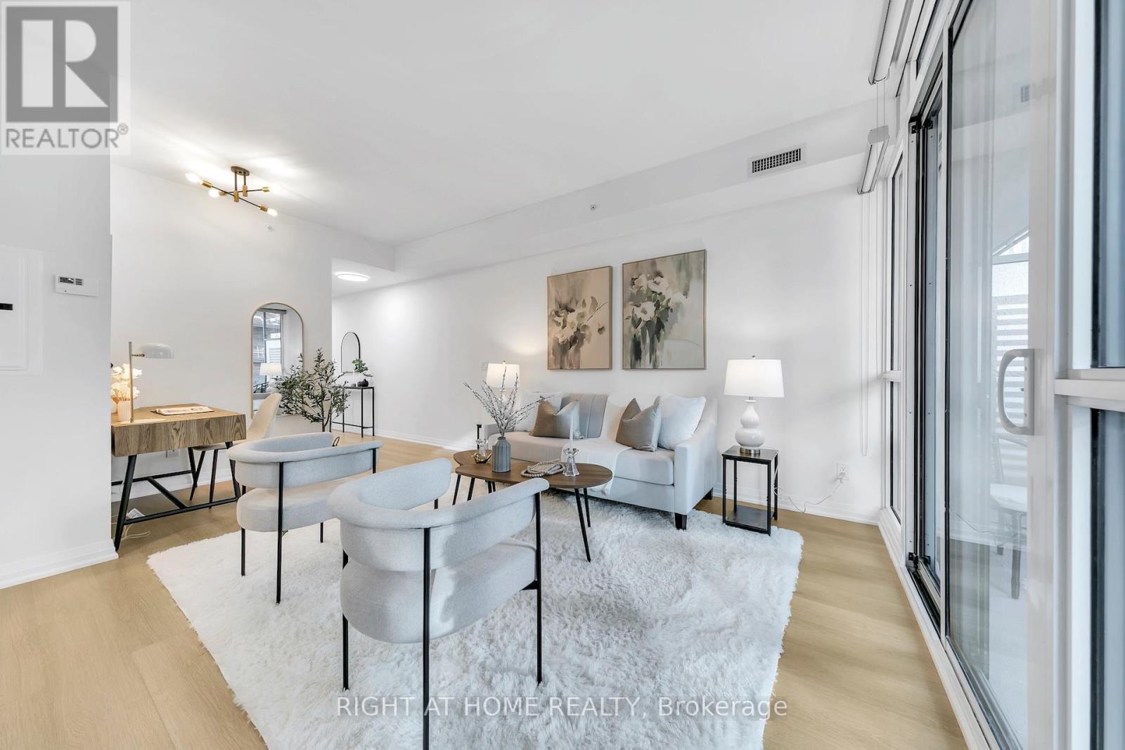 59 Annie Craig Drive, Toronto, Ontario  M9V 0C5 - Photo 12 - W12586570