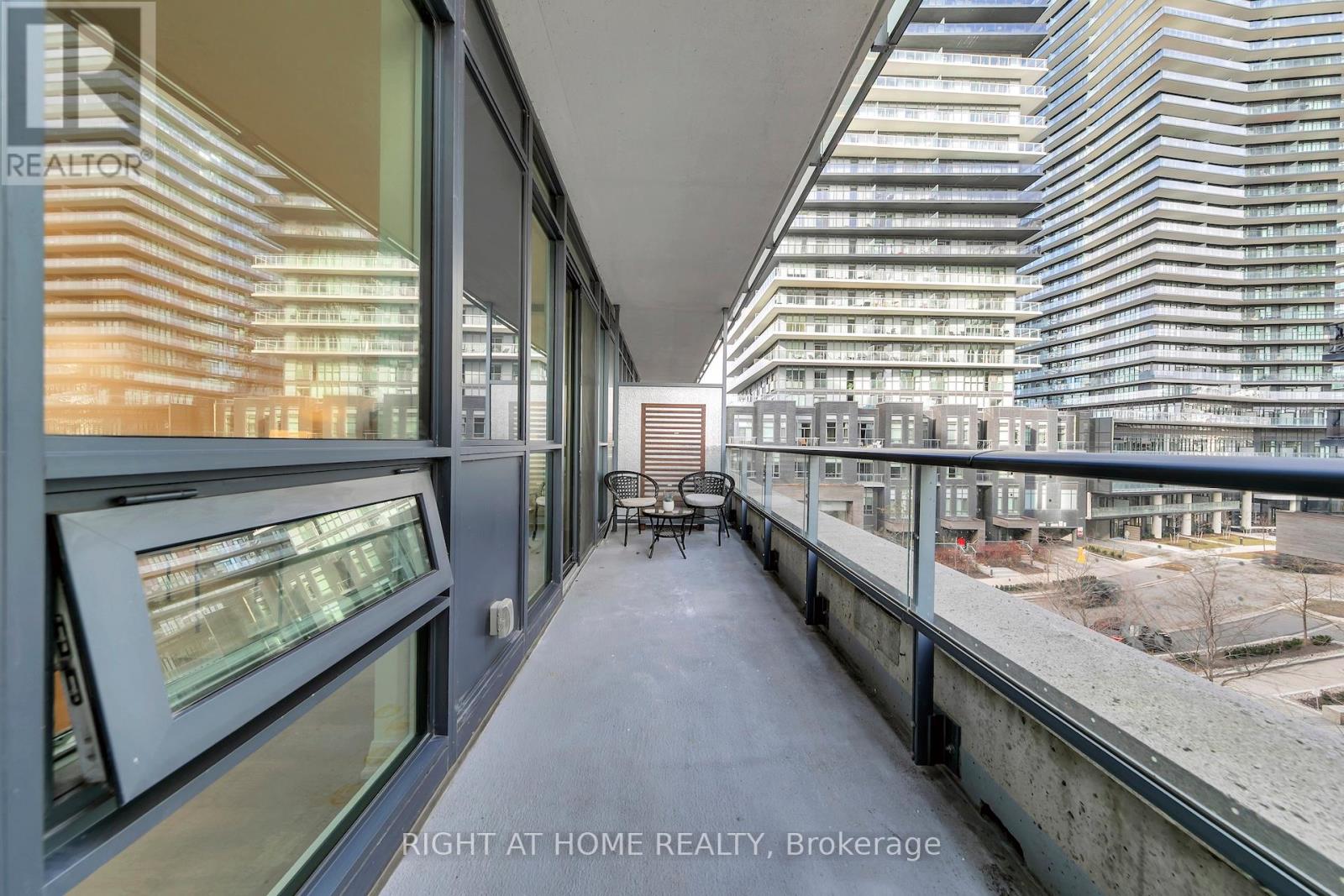 59 Annie Craig Drive, Toronto, Ontario  M9V 0C5 - Photo 25 - W12586570