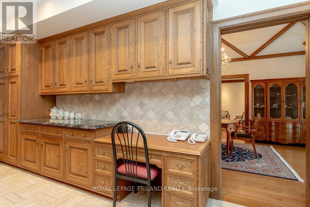 2643 Old Victoria Road, London South, Ontario  N6M 1B8 - Photo 16 - X12586654