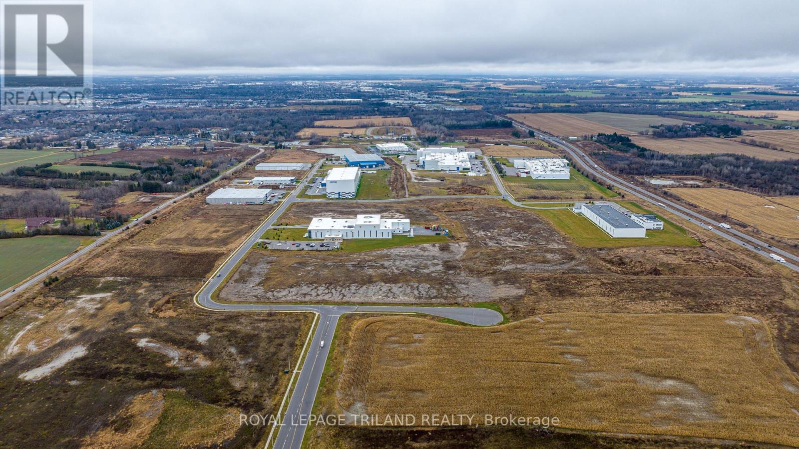 2643 Old Victoria Road, London South, Ontario  N6M 1B8 - Photo 2 - X12586654