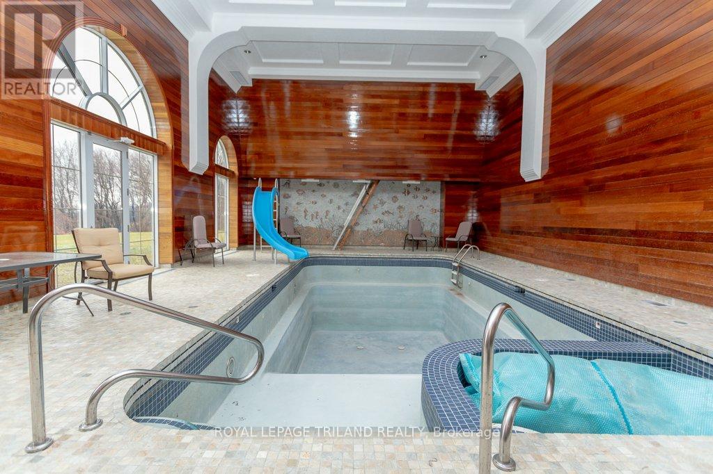 2643 Old Victoria Road, London South, Ontario  N6M 1B8 - Photo 36 - X12586654