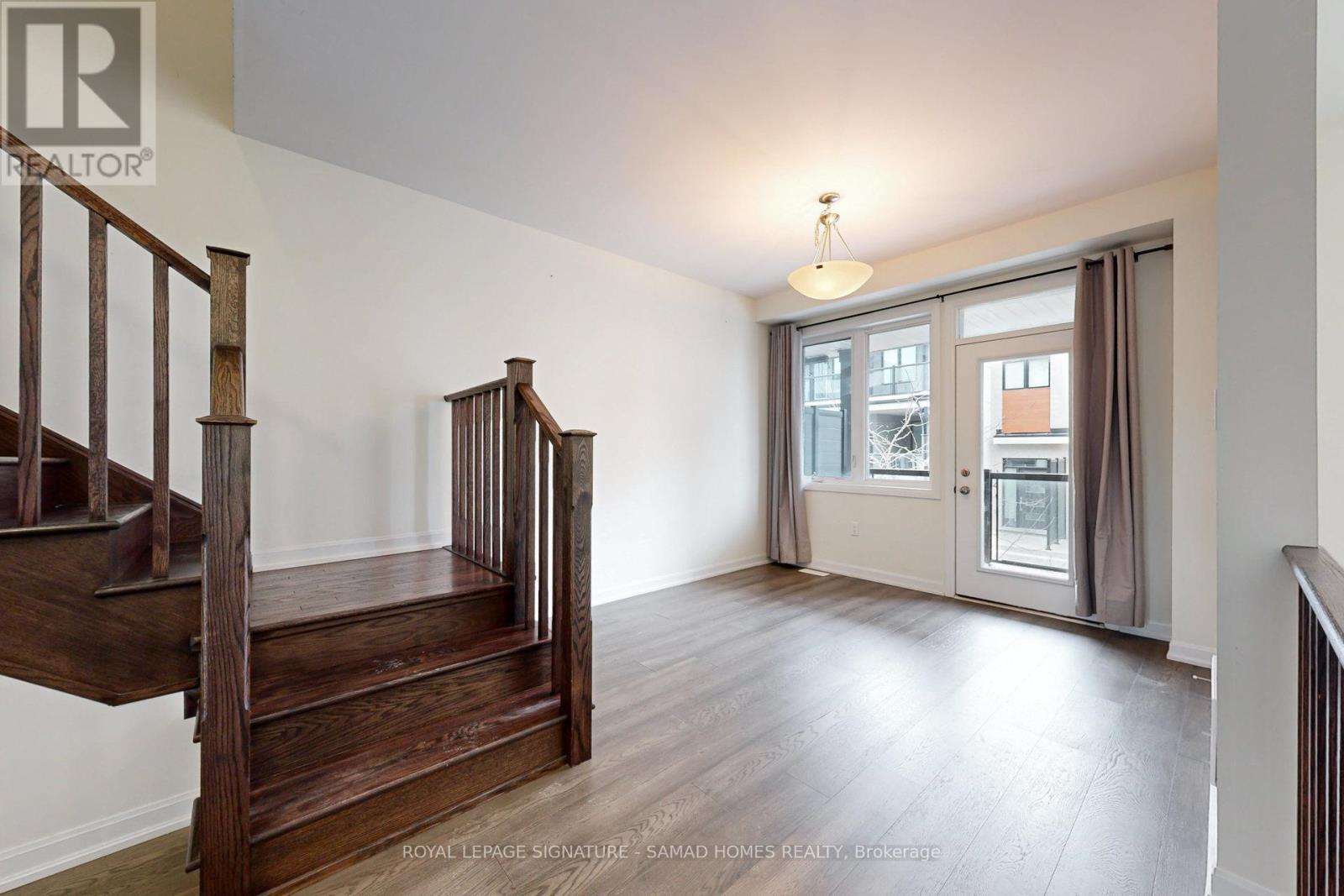 3 - 98 Huguenot Road, Oakville, Ontario  L6H 0X3 - Photo 19 - W12583606