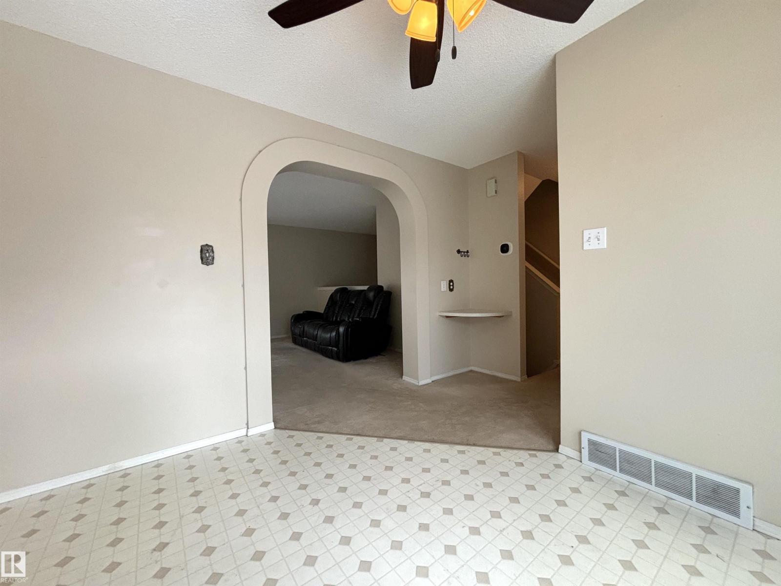 #124 1670 Jamha Rd Nw, Edmonton, Alberta T6L 7B3 - Photo 12 - E4467012