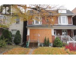 5 GILLESPIE AVENUE, Toronto, Ontario