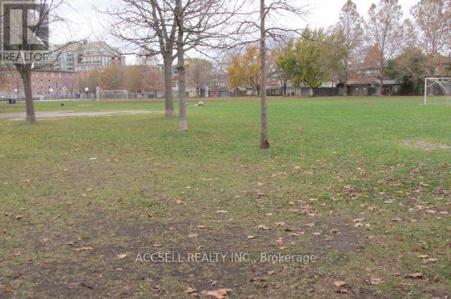 5 Gillespie Avenue, Toronto, Ontario  M6N 2Y5 - Photo 11 - W12585760