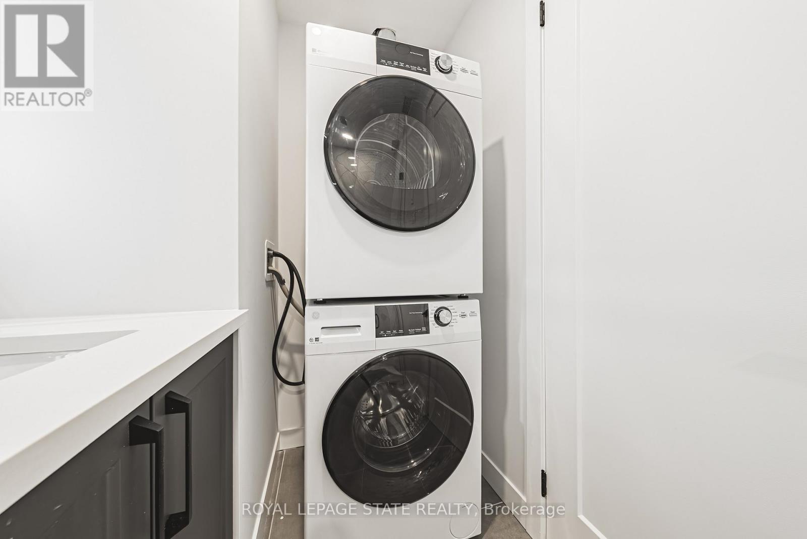 305 - 555 Sanatorium Road, Hamilton, Ontario  L9C 2B1 - Photo 17 - X12586542