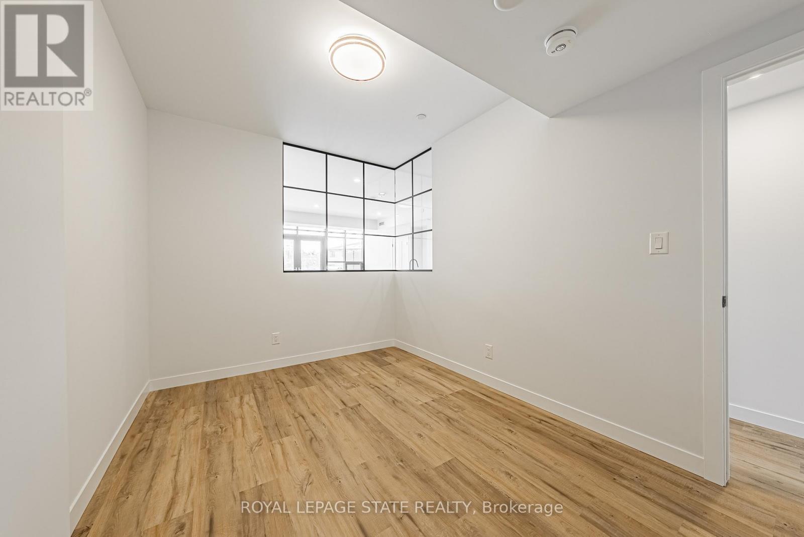 204 - 555 Sanatorium Road, Hamilton, Ontario  L9C 2B1 - Photo 13 - X12586556