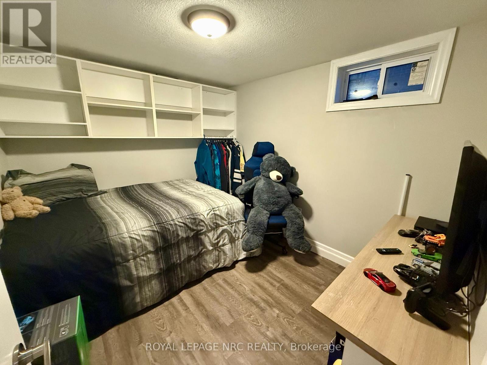 798 Parkdale Avenue, Fort Erie, Ontario  L2A 5B6 - Photo 19 - X12577622