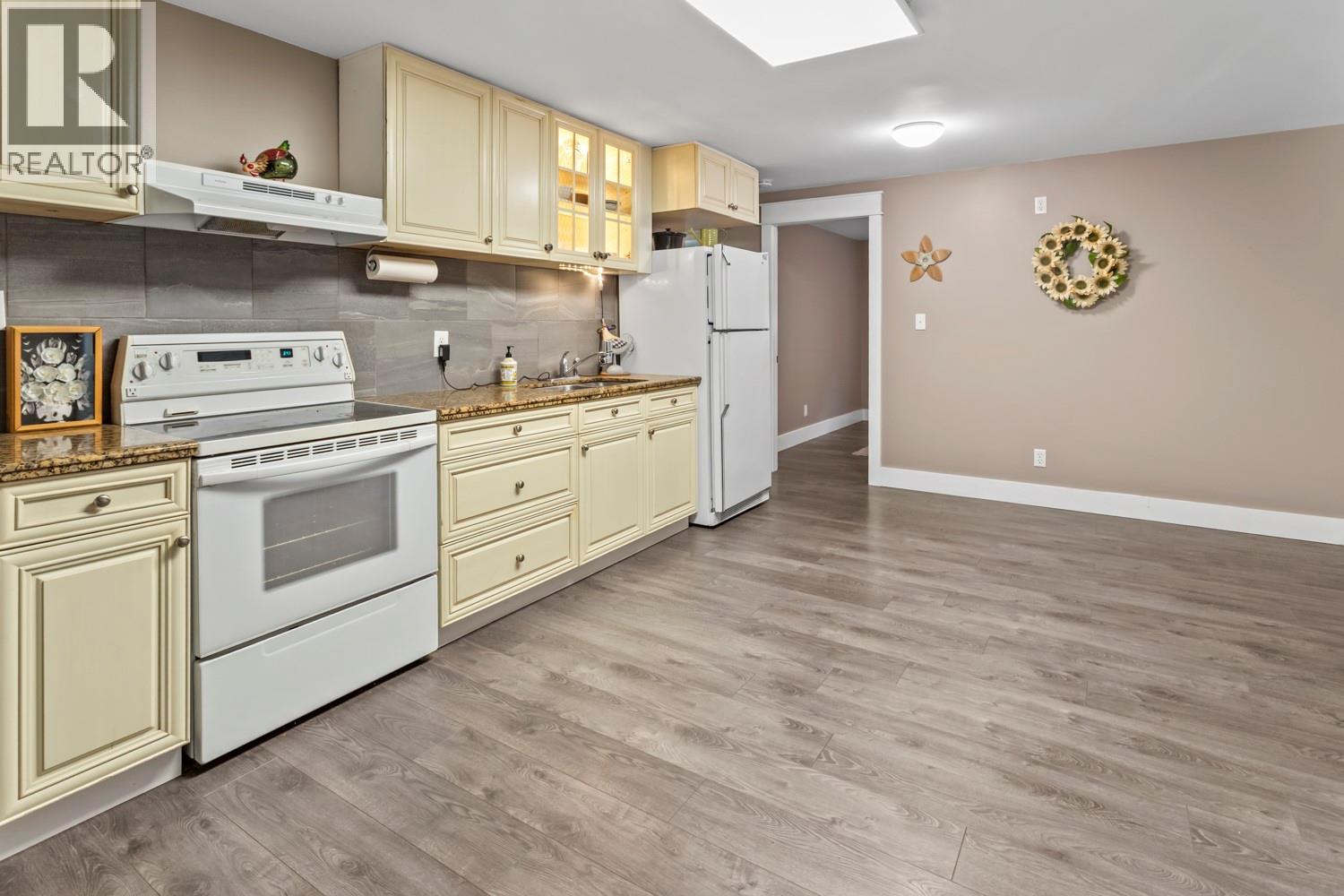 1629 Ainsworth Avenue, Riondel, British Columbia V0B 2B0 - Photo 14 - 10368735