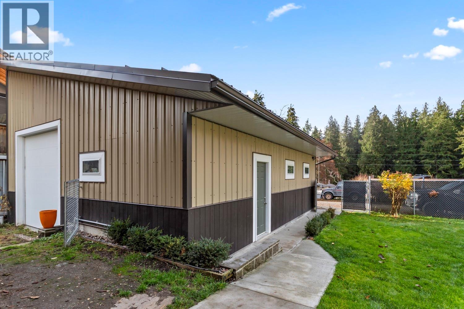 1629 Ainsworth Avenue, Riondel, British Columbia V0B 2B0 - Photo 25 - 10368735