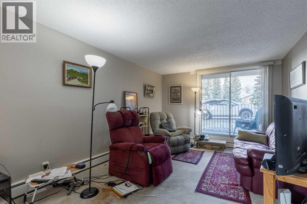 R101, 2004 13 Avenue N, Lethbridge, Alberta  T1H 5B1 - Photo 13 - A2272843