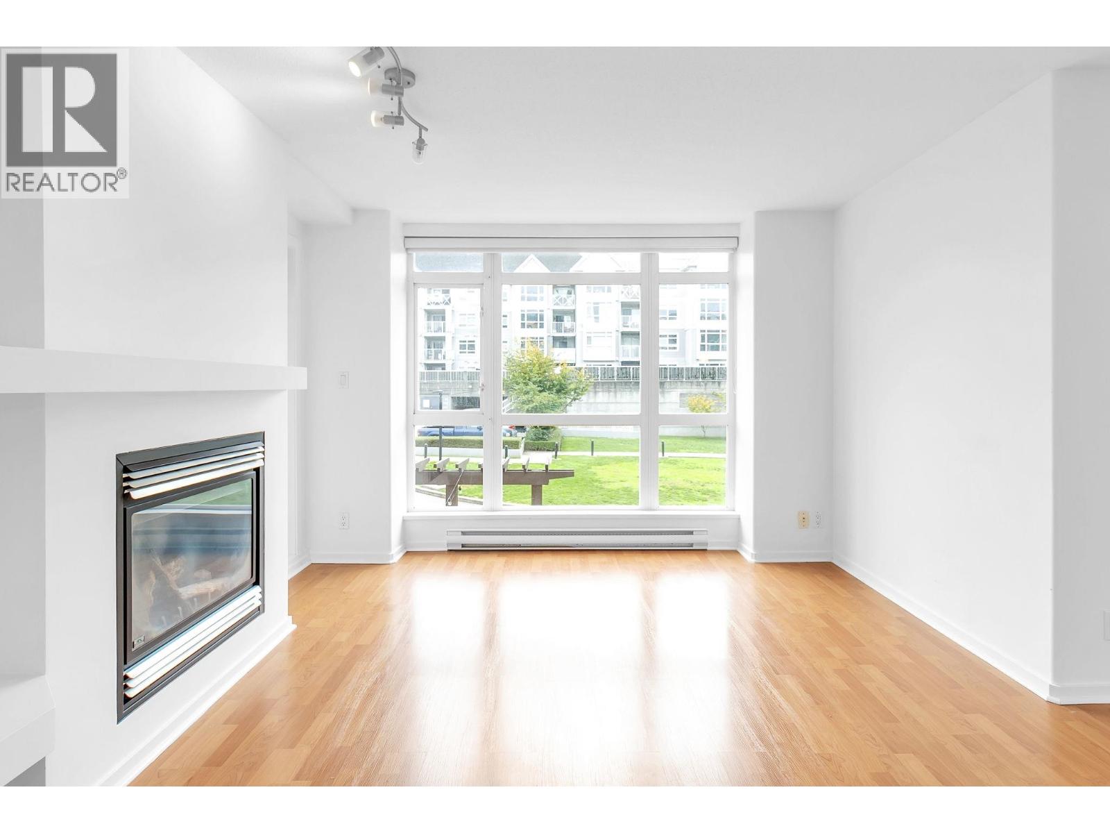 201 3142 John´s Street, Port Moody, British Columbia  V3H 5E5 - Photo 12 - R3065205