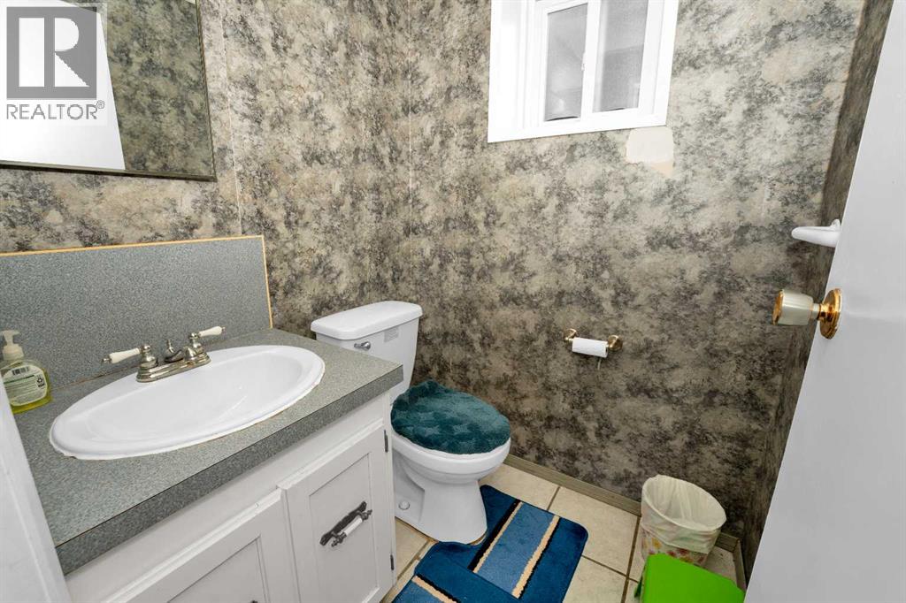 1059 Pinecliff Drive Ne, Calgary, Alberta  T1Y 3W8 - Photo 23 - A2272973