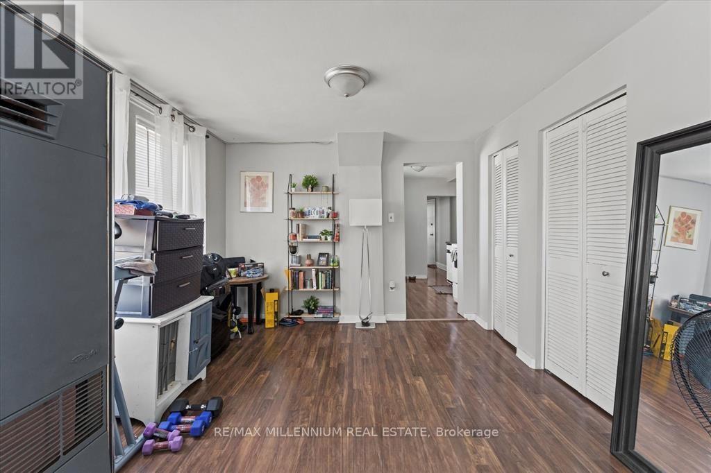 124-130 Elm Avenue, Windsor, Ontario  N9A 5G8 - Photo 8 - X12443248