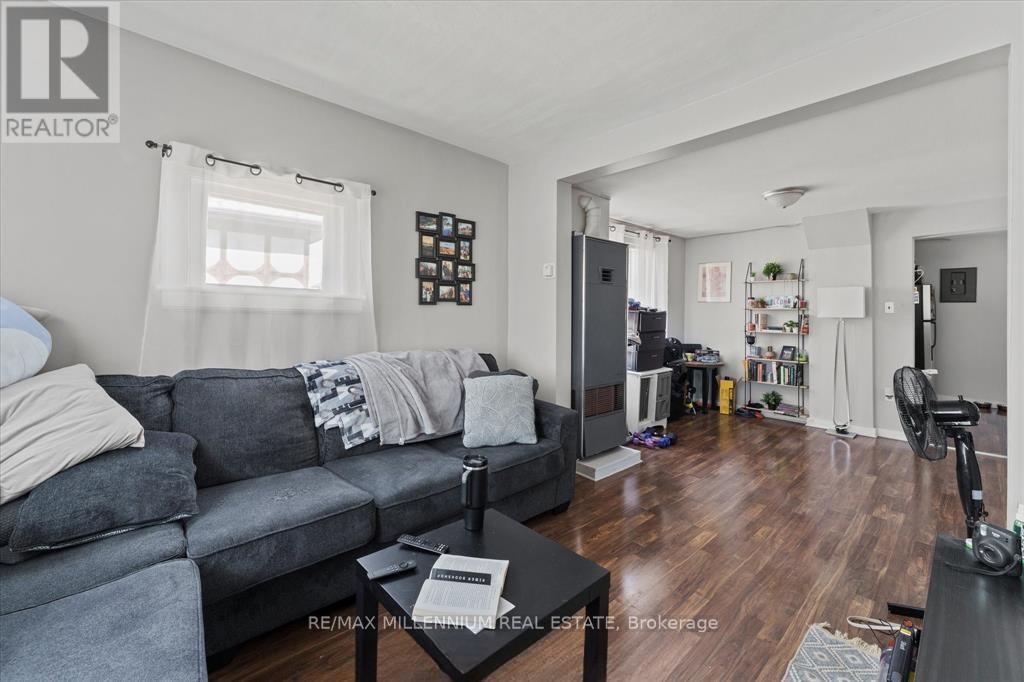 124-130 Elm Avenue, Windsor, Ontario  N9A 5G8 - Photo 7 - X12443248