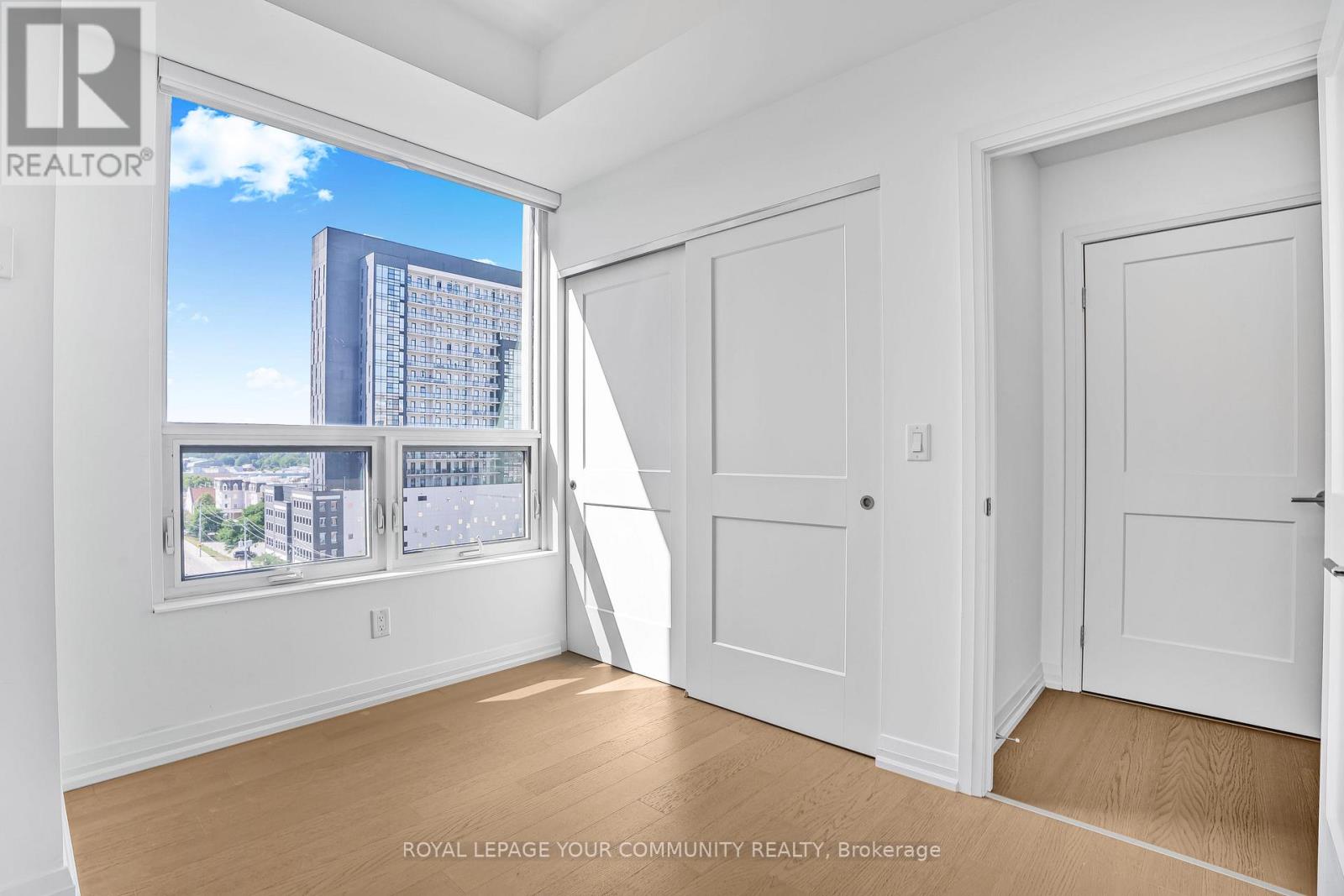 802 - 155 Caroline Street, Waterloo, Ontario  N2L 0J8 - Photo 10 - X12570908