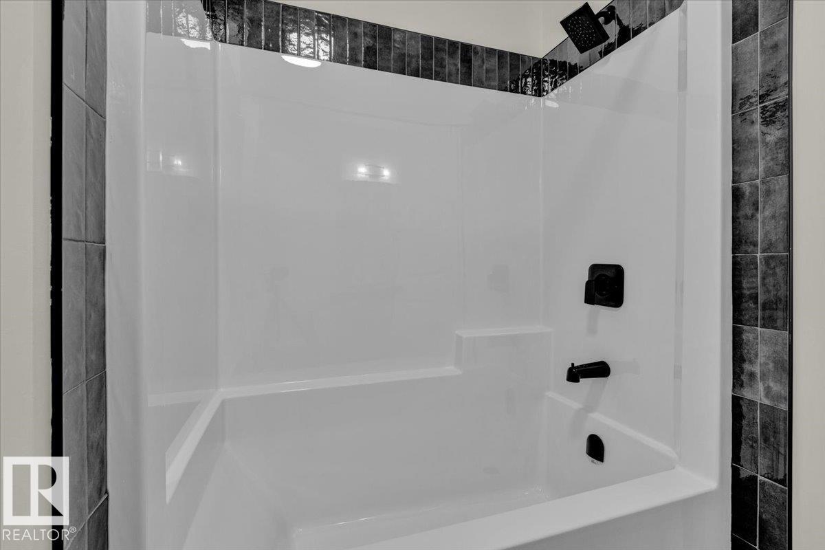 5822 Kootook Link Li Sw, Edmonton, Alberta  T6W 4Z6 - Photo 15 - E4467016