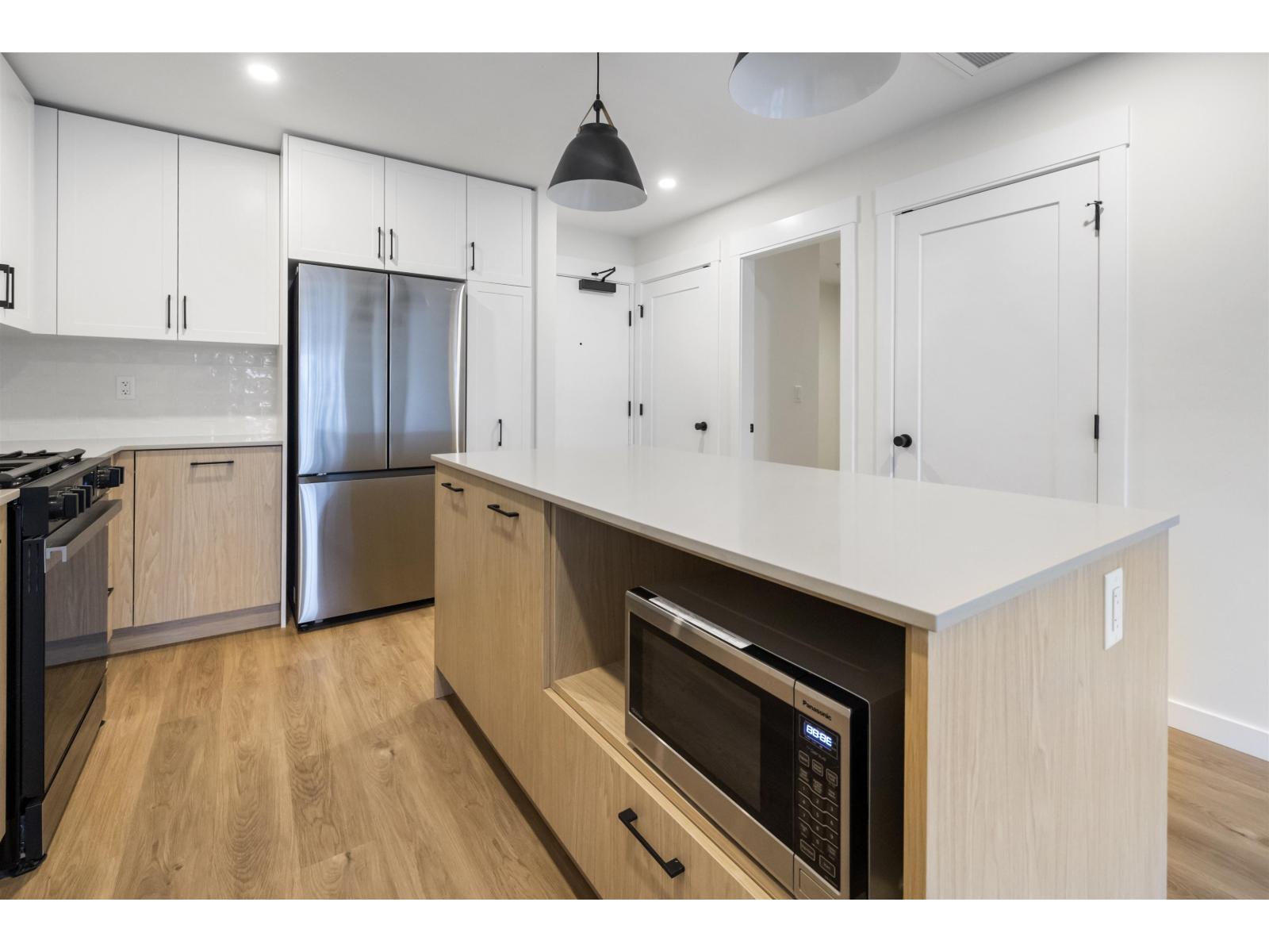 302 27218 Aldergrove Town Centre Drive, Langley, British Columbia  V4W 0E4 - Photo 5 - R3070745