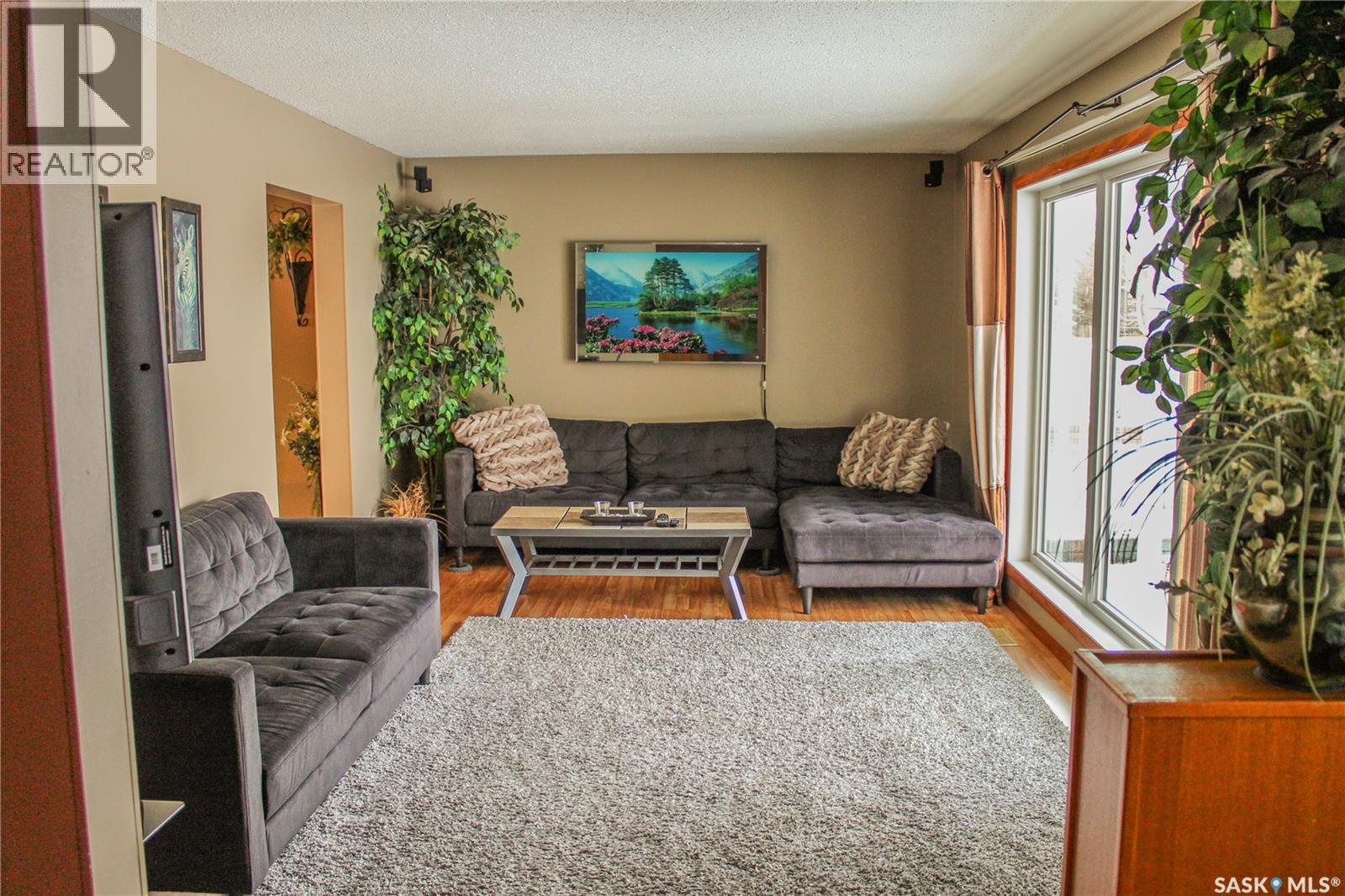 117 Saskatchewan Crescent, Kinistino, Saskatchewan  S0J 0A6 - Photo 8 - SK024899