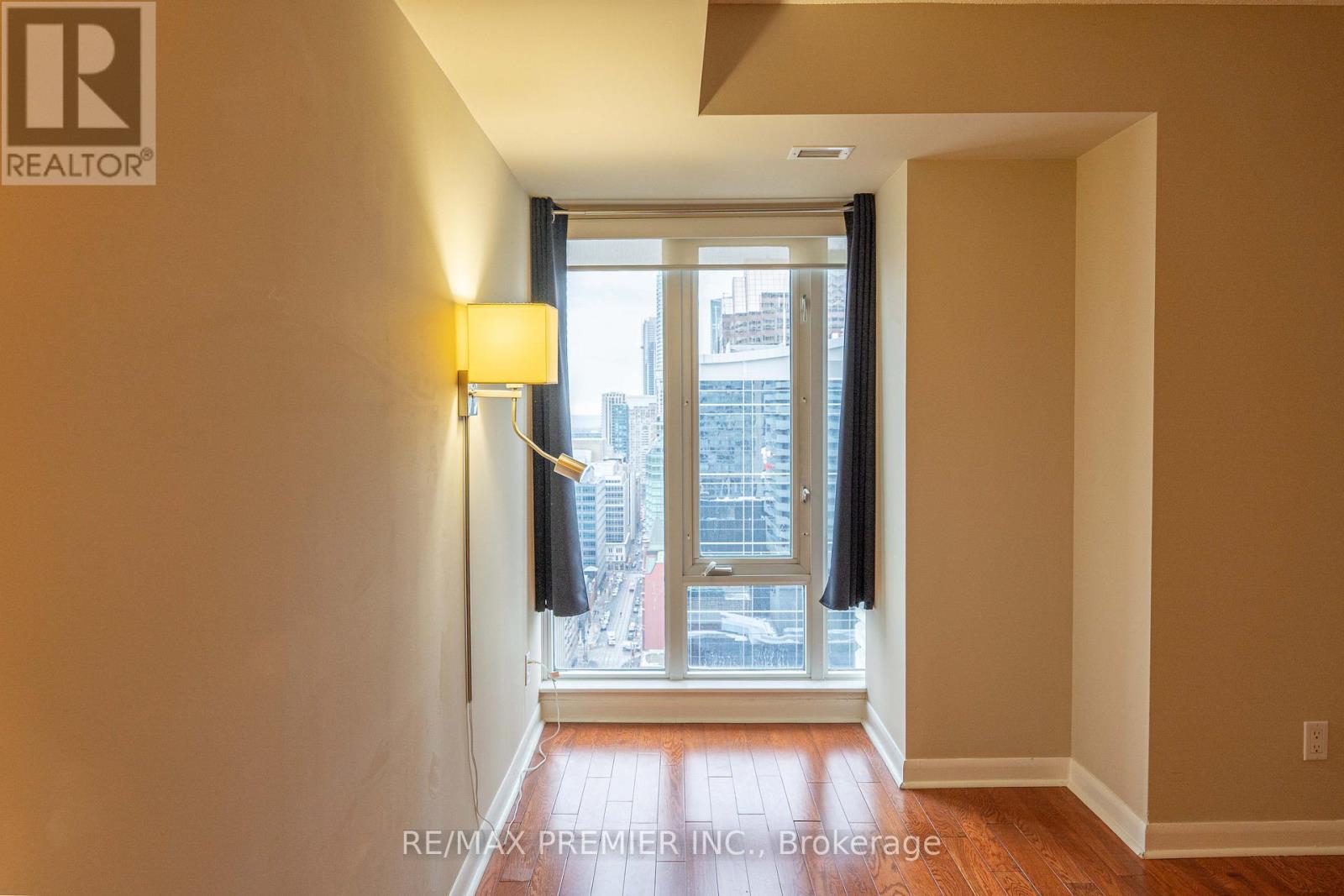 2605 - 210 Victoria Street, Toronto, Ontario  M5B 2R3 - Photo 11 - C12586708