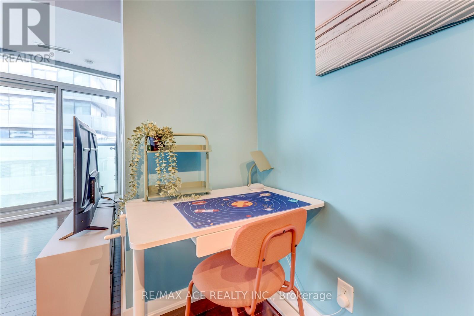 3905 - 14 York Street, Toronto, Ontario  M5J 0B1 - Photo 20 - C12586712