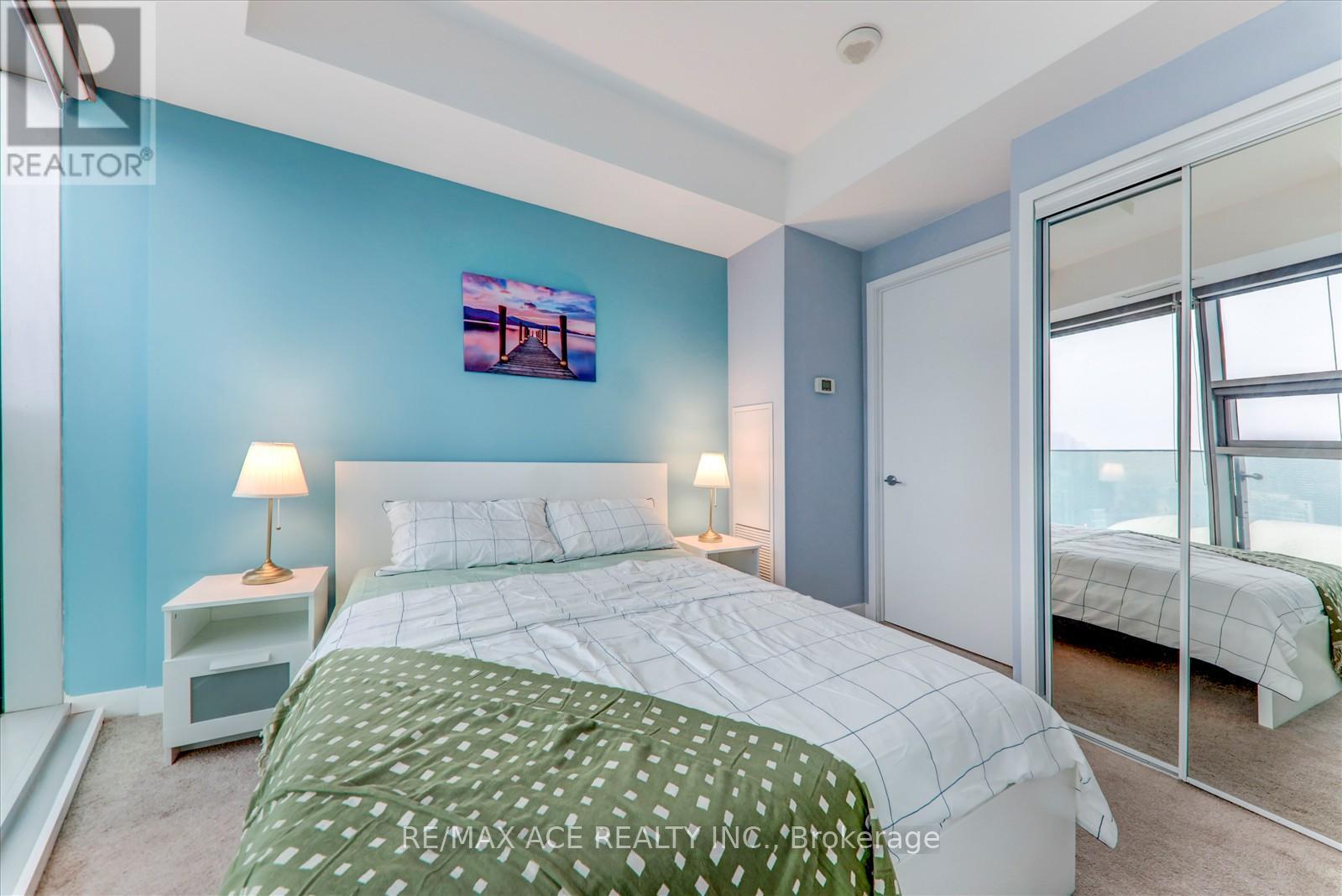 3905 - 14 York Street, Toronto, Ontario  M5J 0B1 - Photo 24 - C12586712