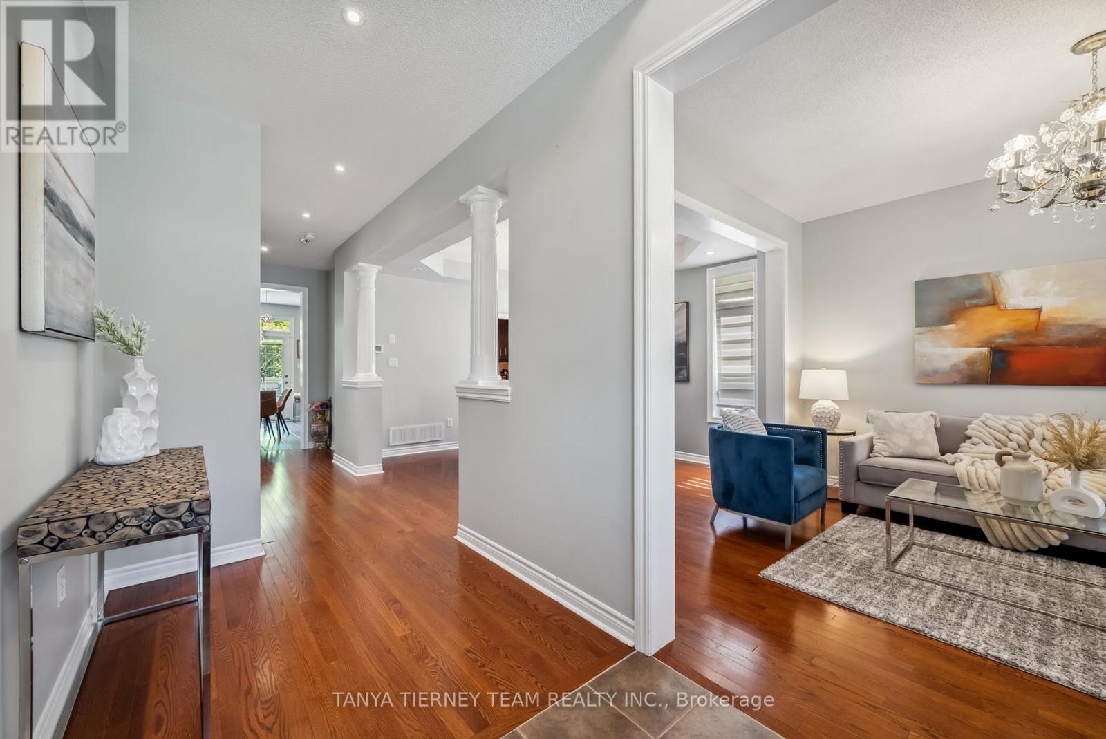 165 Rivers Edge Place, Whitby, Ontario  L1R 0G4 - Photo 4 - E12586586