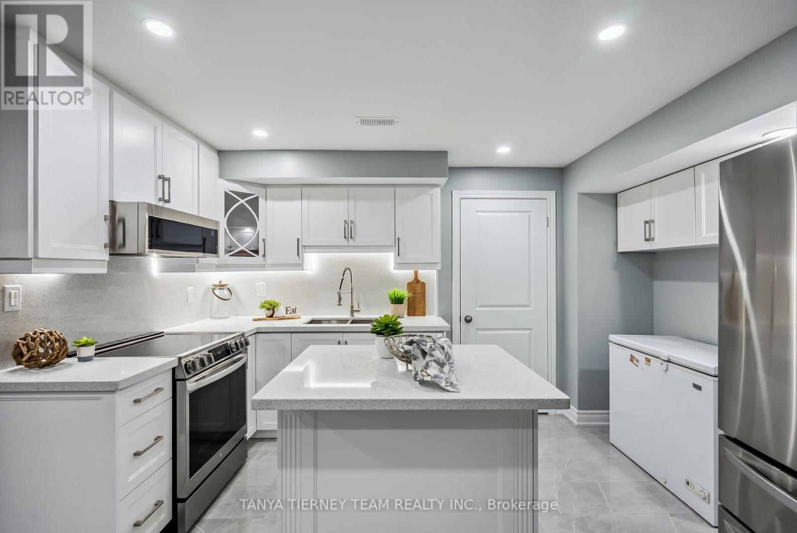 165 Rivers Edge Place, Whitby, Ontario  L1R 0G4 - Photo 42 - E12586586