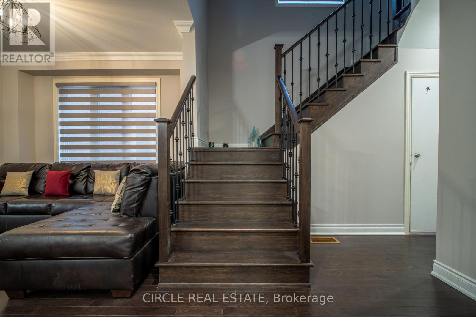 25 Ouellette Drive, Whitby, Ontario  L1P 0E3 - Photo 13 - E12586606