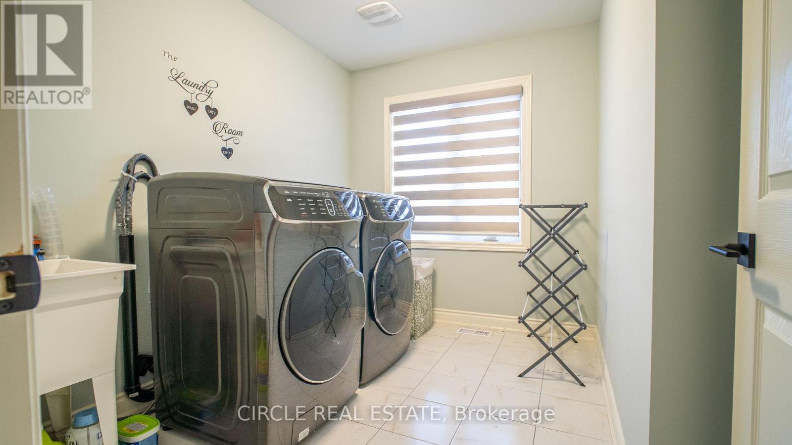 25 Ouellette Drive, Whitby, Ontario  L1P 0E3 - Photo 22 - E12586606