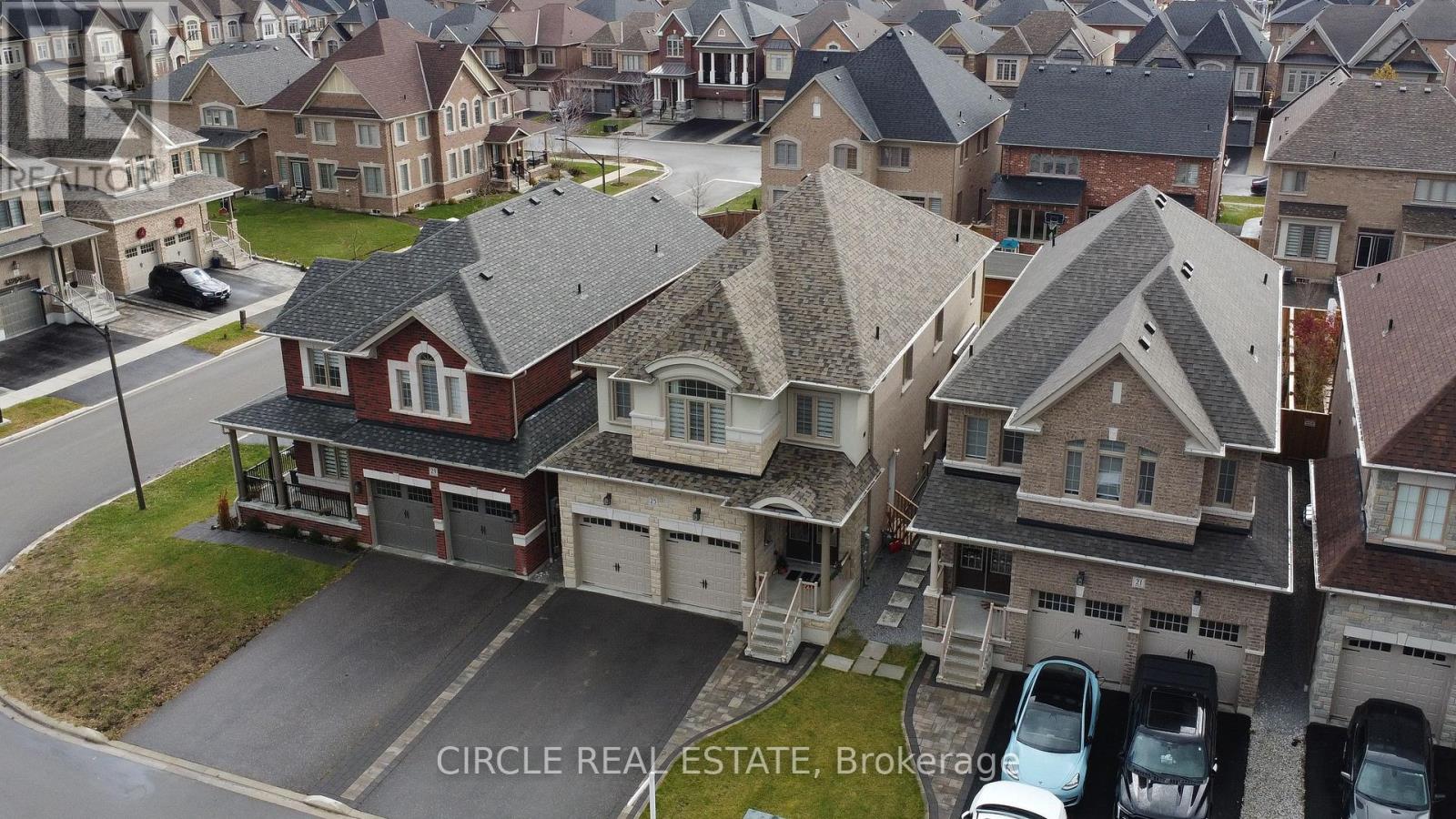 25 Ouellette Drive, Whitby, Ontario  L1P 0E3 - Photo 3 - E12586606