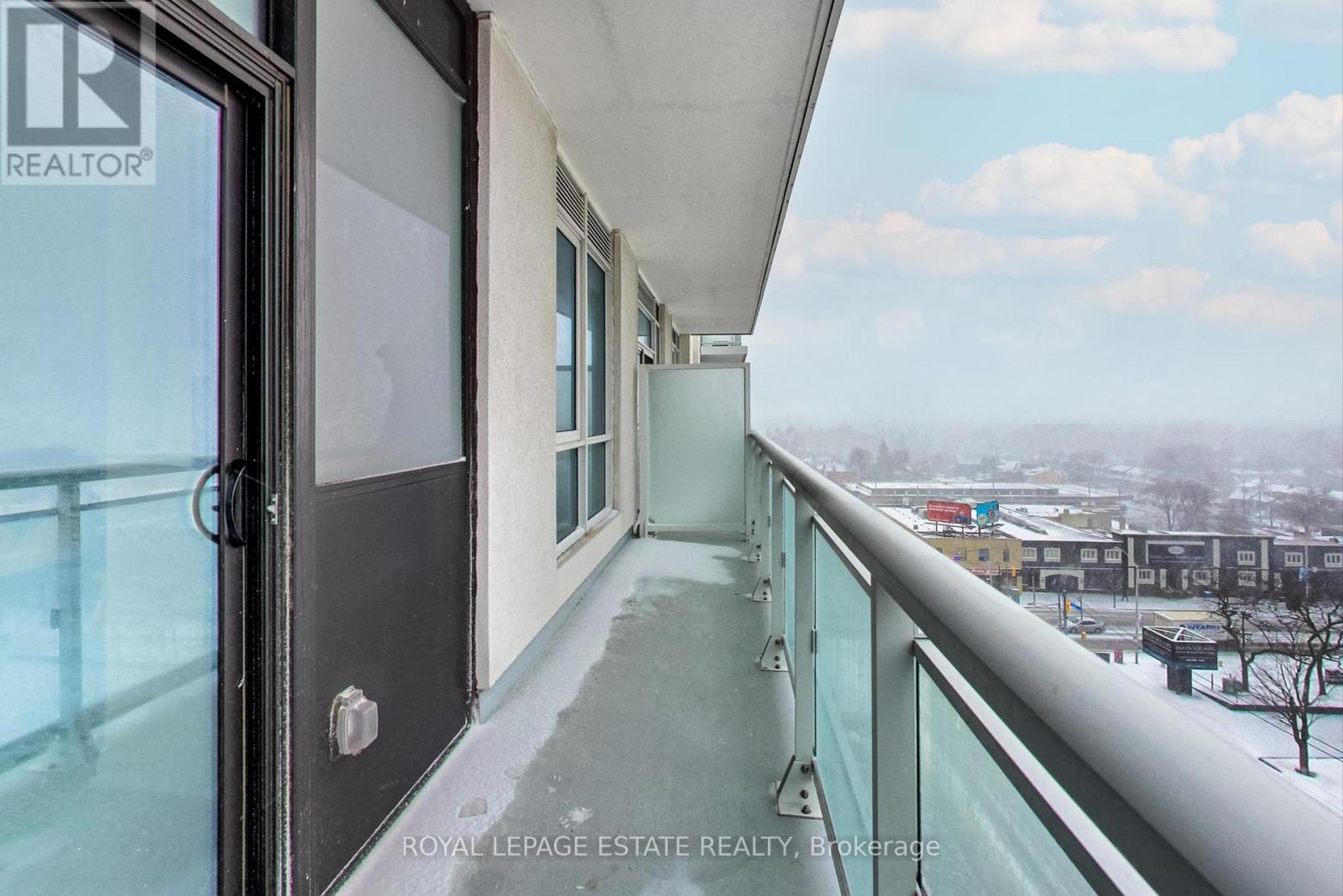 808 - 286 Main Street, Toronto, Ontario  M4C 4X5 - Photo 17 - E12586658