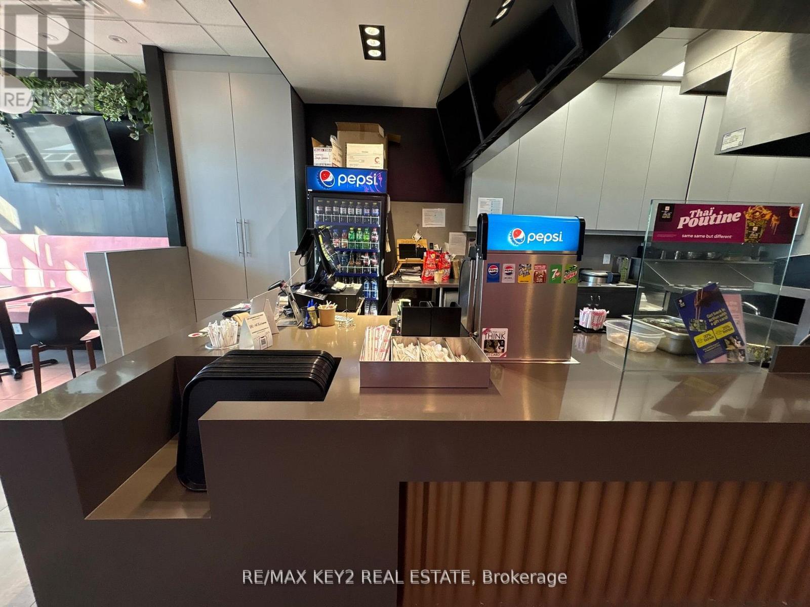 Unknown Address, ,     - Photo 14 - E12586696