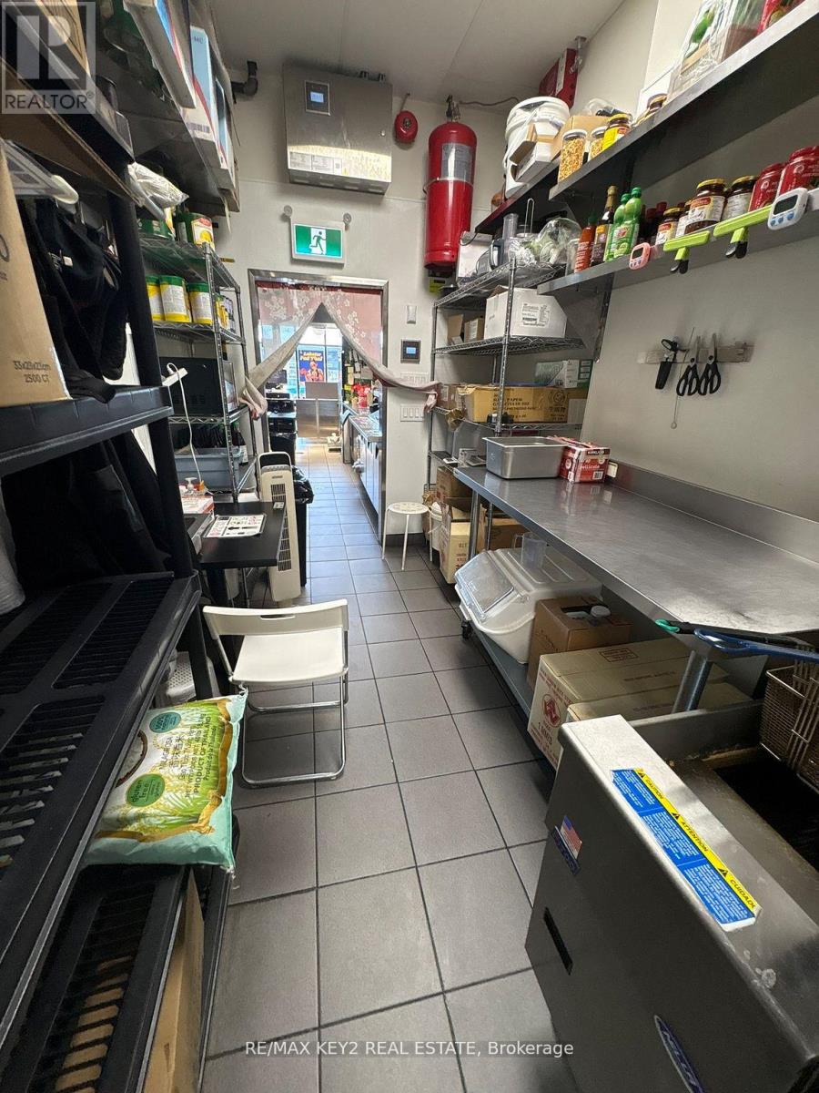 Unknown Address, ,     - Photo 4 - E12586696