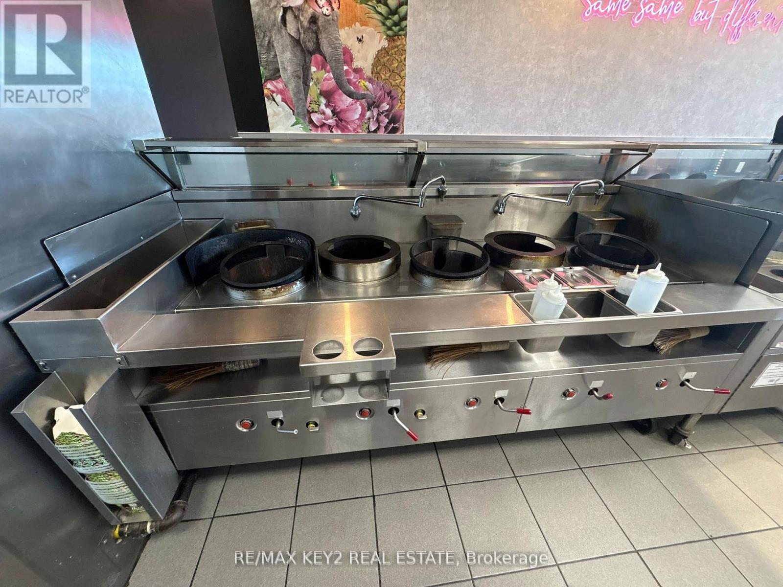 Unknown Address, ,     - Photo 6 - E12586696