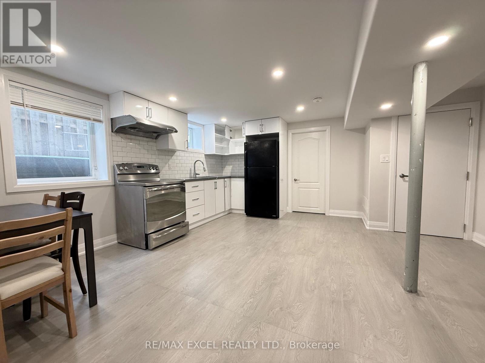 Lower - 63 Hornshill Drive, Toronto, Ontario  M1S 3J3 - Photo 11 - E12586710