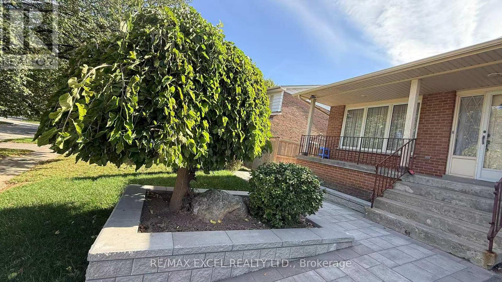 Lower - 63 Hornshill Drive, Toronto, Ontario  M1S 3J3 - Photo 2 - E12586710