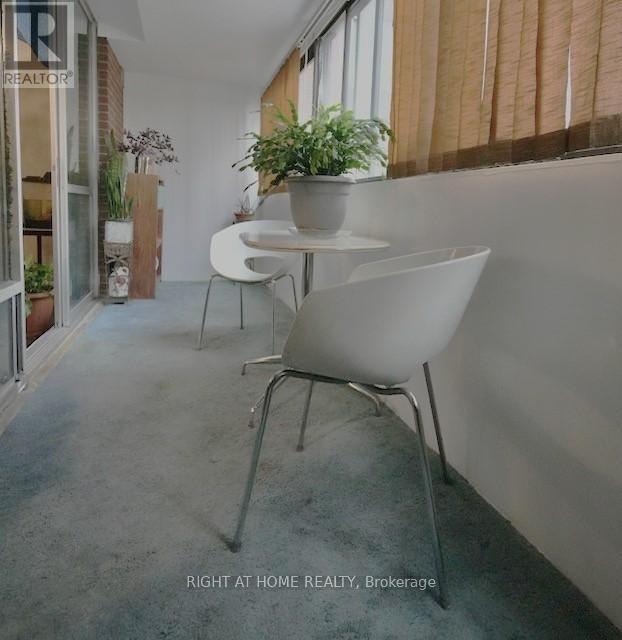 411 - 5 Massey Square, Toronto, Ontario  M4C 5L6 - Photo 10 - E12586714