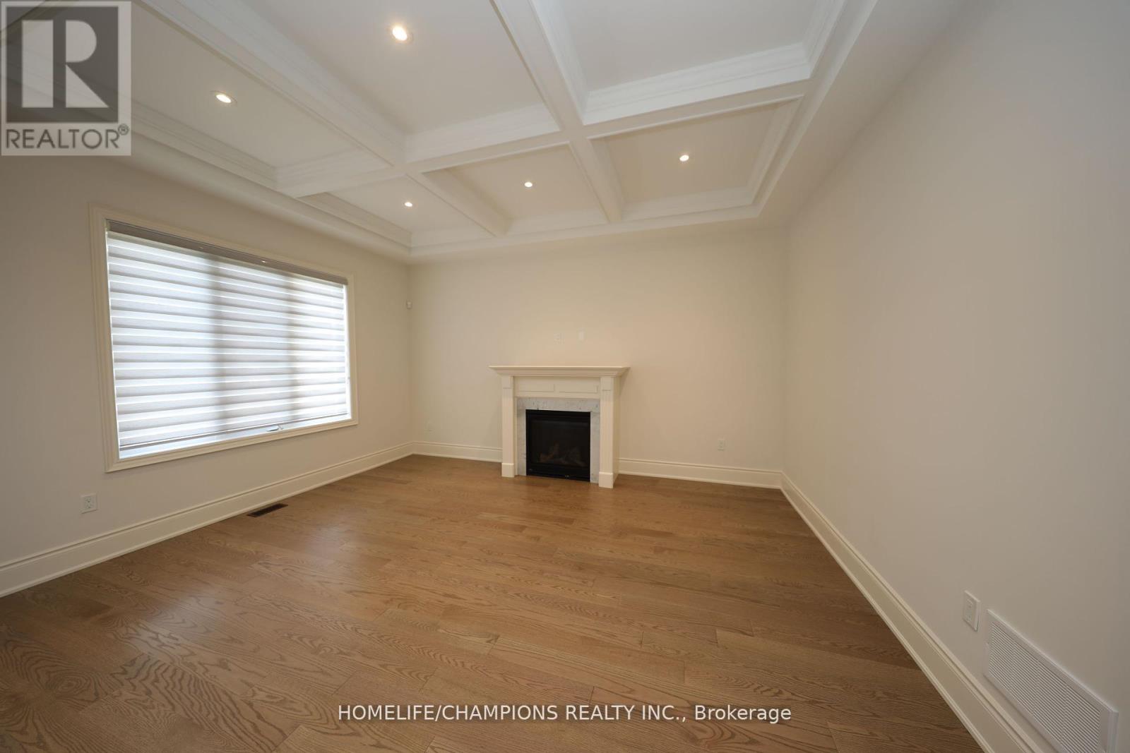 212 Wesmina Avenue, Whitchurch-Stouffville, Ontario  L4A 5A2 - Photo 5 - N12586578