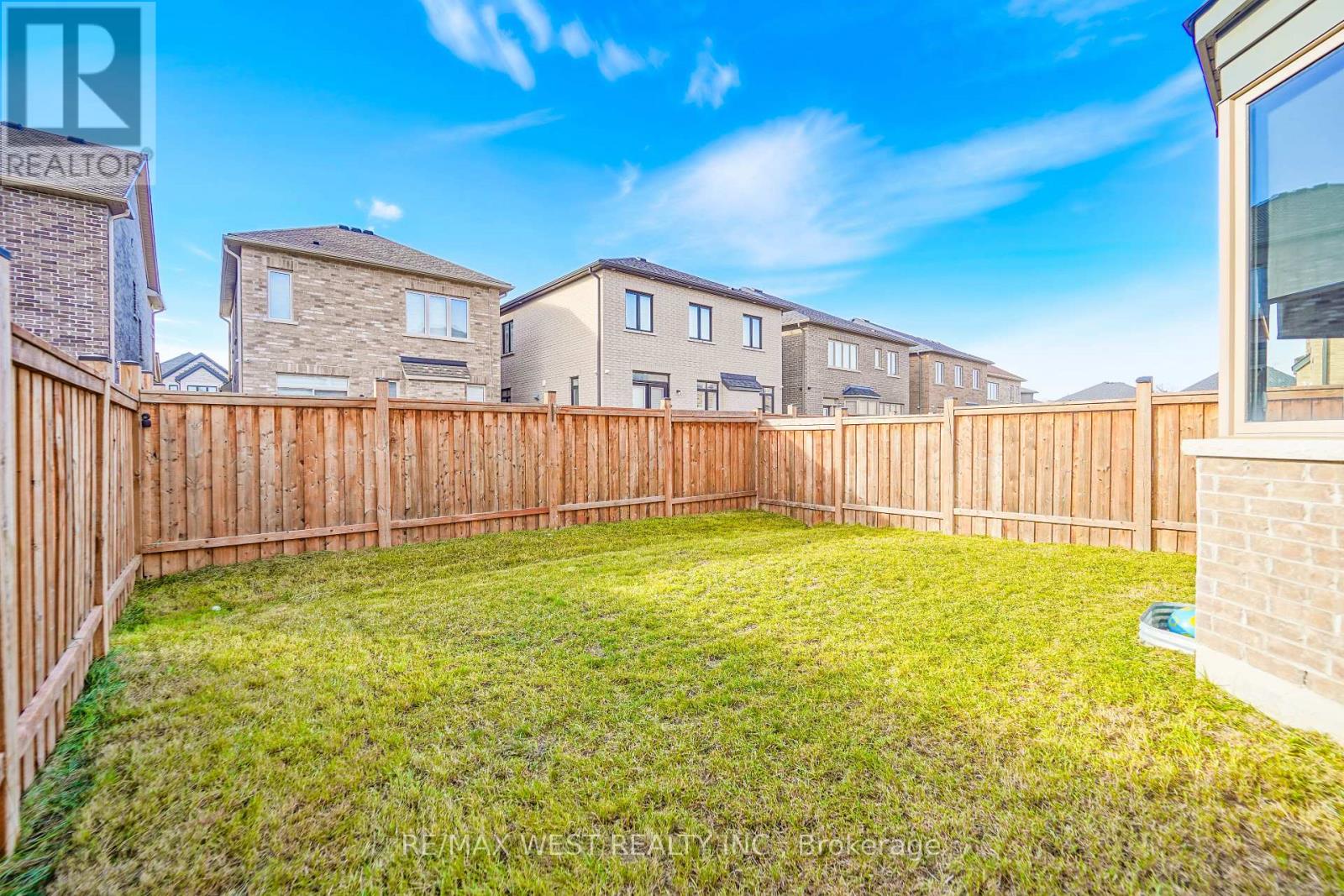 61 Bellefond Street, Vaughan, Ontario  L4H 5C5 - Photo 14 - N12586646