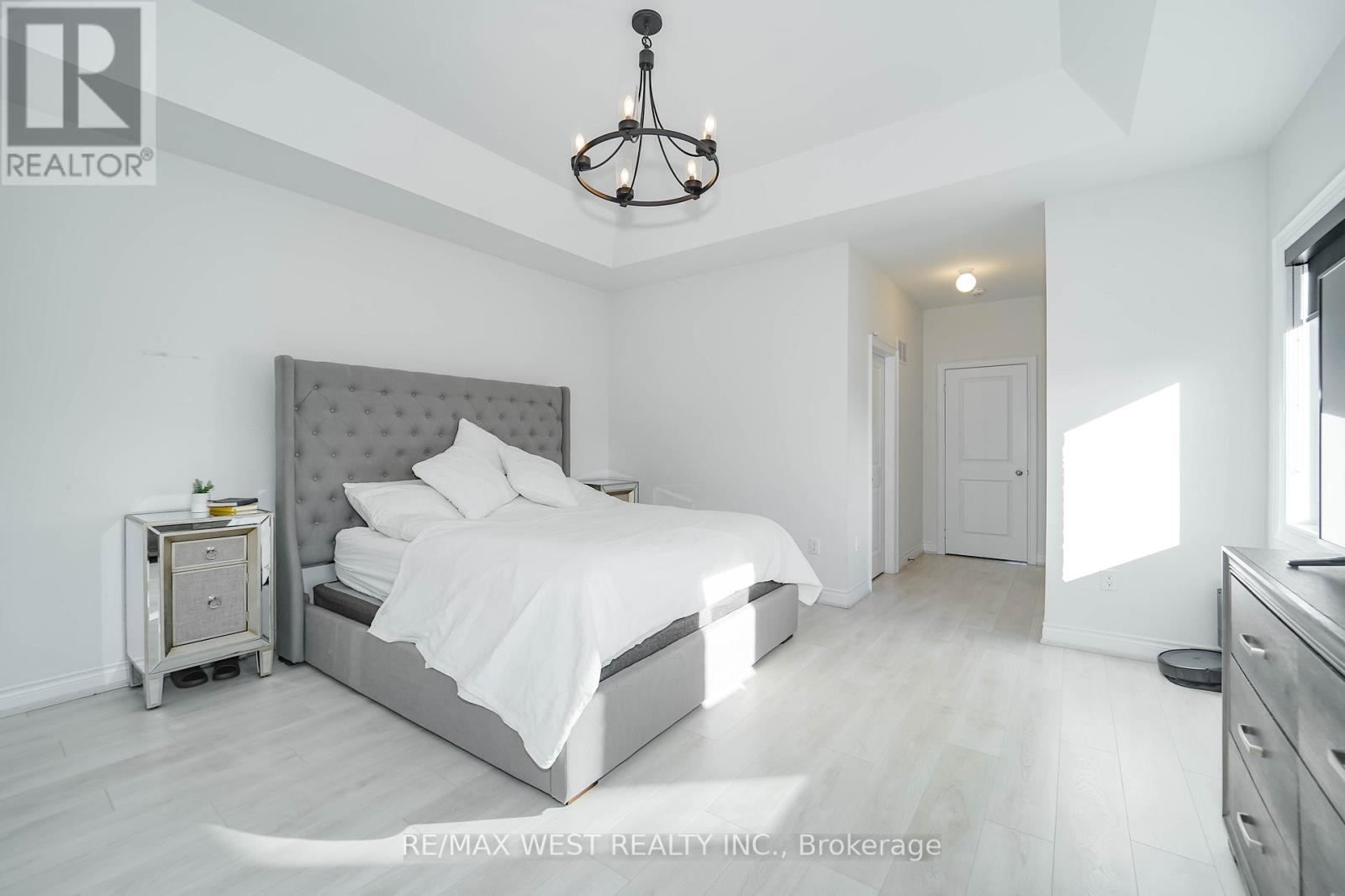 61 Bellefond Street, Vaughan, Ontario  L4H 5C5 - Photo 7 - N12586646