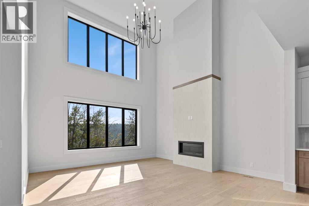 265 Rowmont Drive Nw, Calgary, Alberta  T3L 0L2 - Photo 12 - A2234600