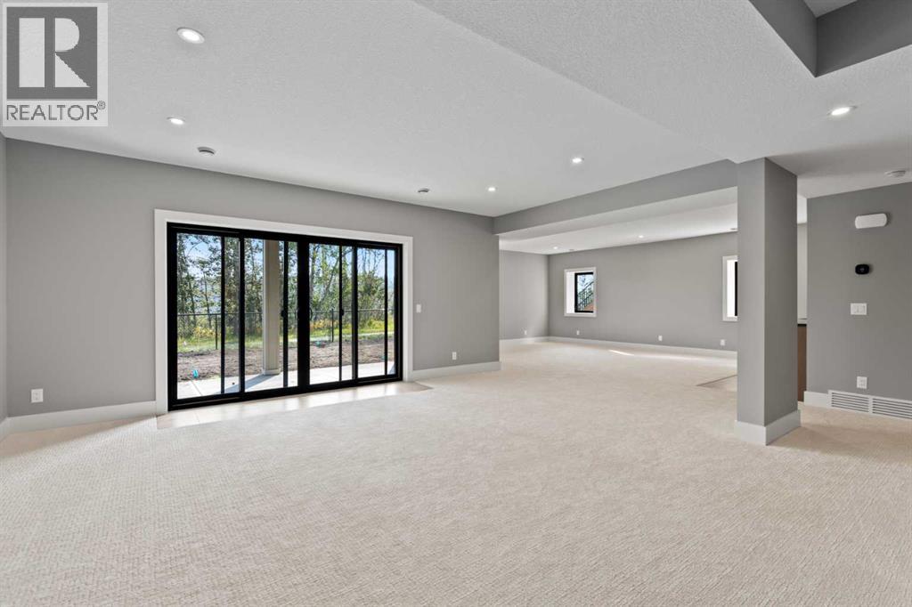 265 Rowmont Drive Nw, Calgary, Alberta  T3L 0L2 - Photo 38 - A2234600