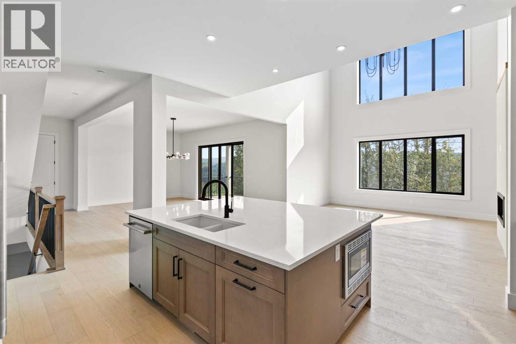 265 Rowmont Drive Nw, Calgary, Alberta  T3L 0L2 - Photo 19 - A2234600