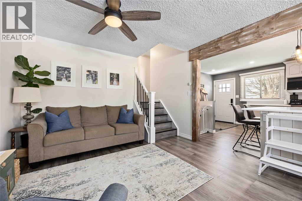 576 Front Street, Plympton-Wyoming, Ontario  N0N 1T0 - Photo 10 - 25024755