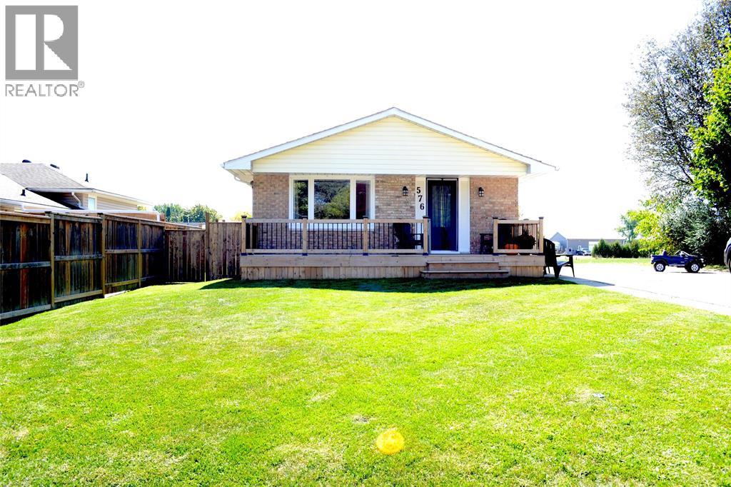 576 Front Street, Plympton-Wyoming, Ontario  N0N 1T0 - Photo 47 - 25024755