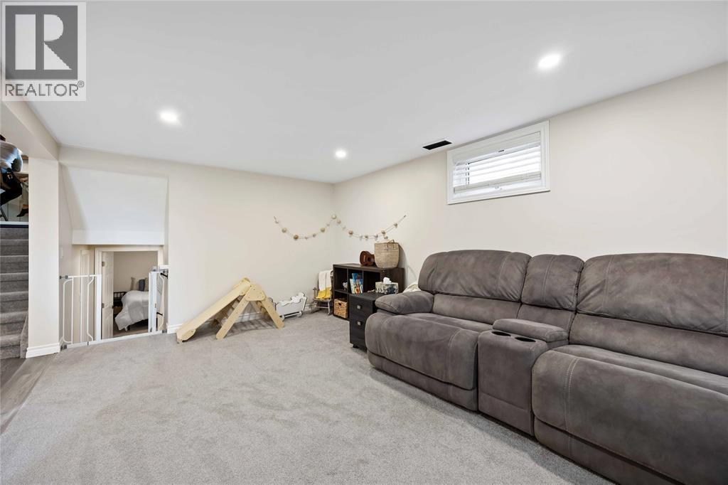 576 Front Street, Plympton-Wyoming, Ontario  N0N 1T0 - Photo 24 - 25024755