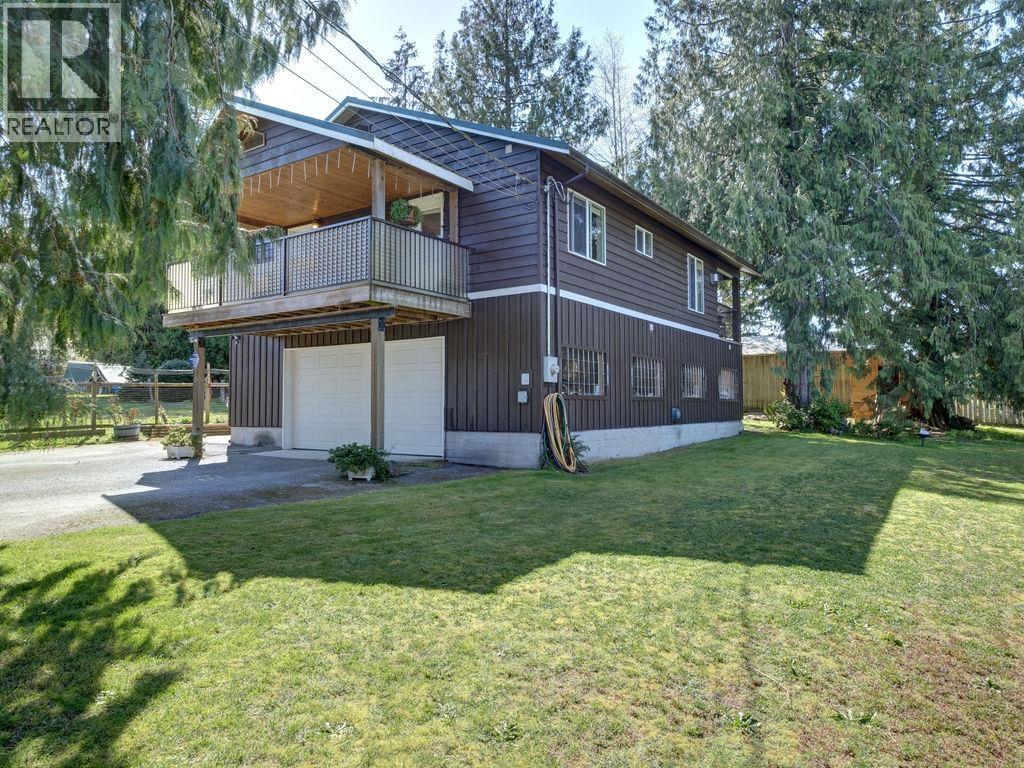 12577 Warnock Road, Pender Harbour, British Columbia  V0N 2H1 - Photo 2 - R2990631