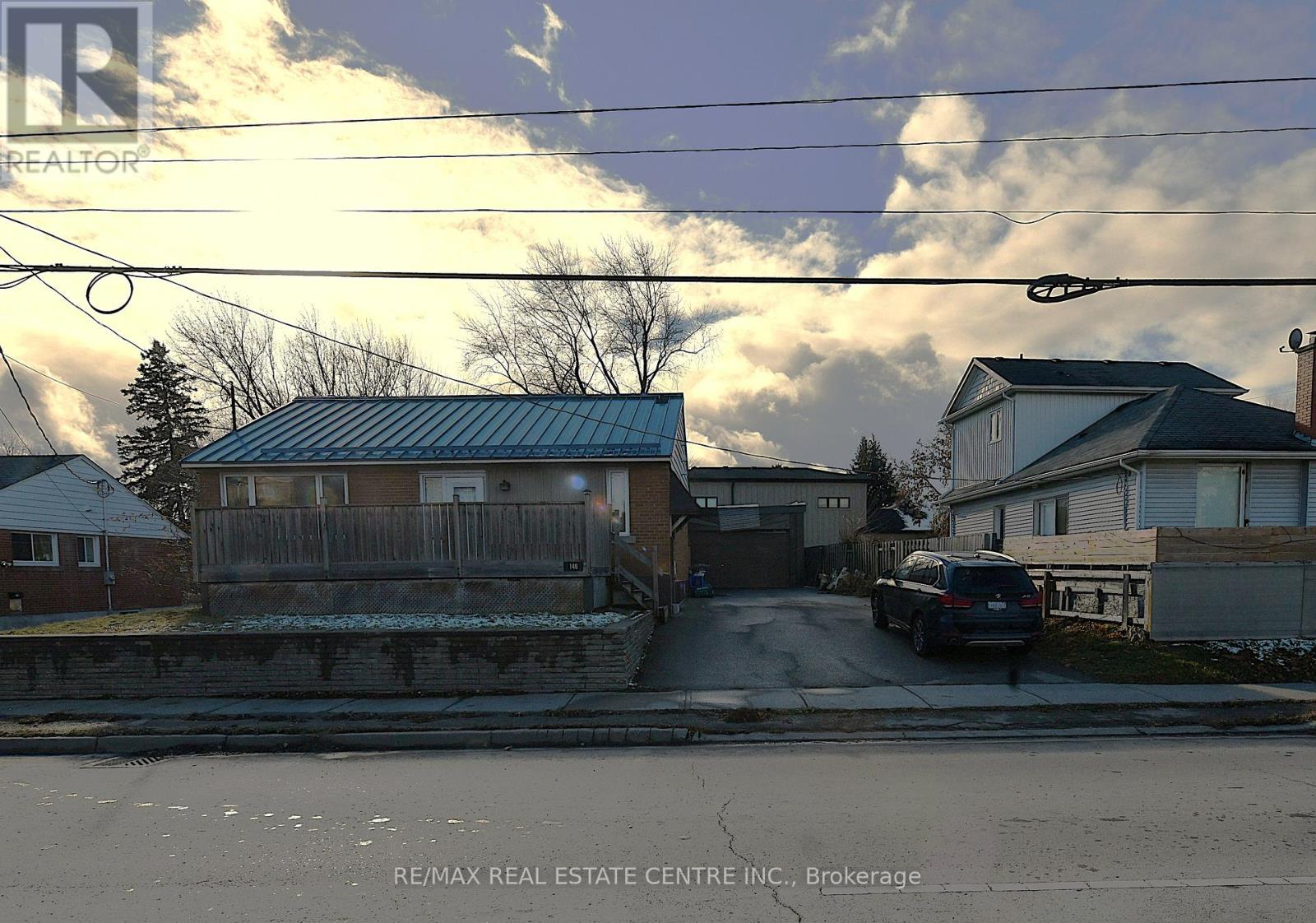 148 ONTARIO STREET N, Milton, Ontario