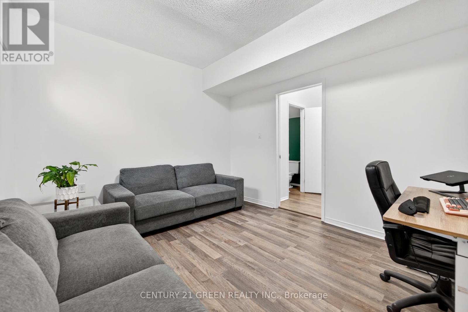 9 - 650 Childs Drive, Milton, Ontario L9T 3N8 - Photo 12 - W12586630